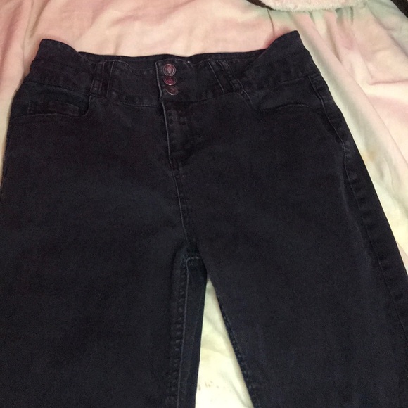 Jeans - Picture 2 of 5